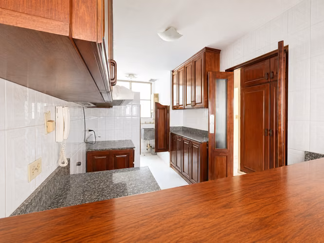 Apartamento en venta en Miraflores, Bethania.