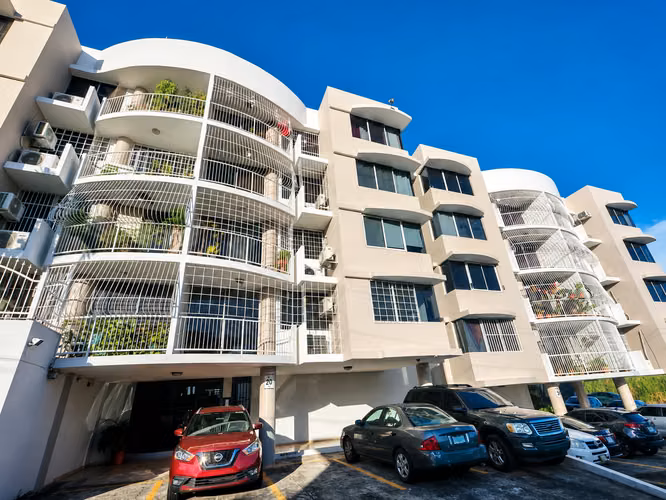 Apartamento en venta en Miraflores, Bethania.
