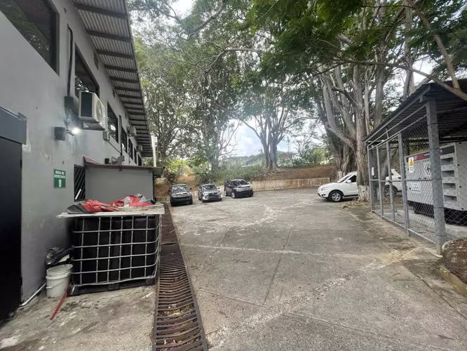 Edificio en venta ubicado en LA BOCA Zona del Canal