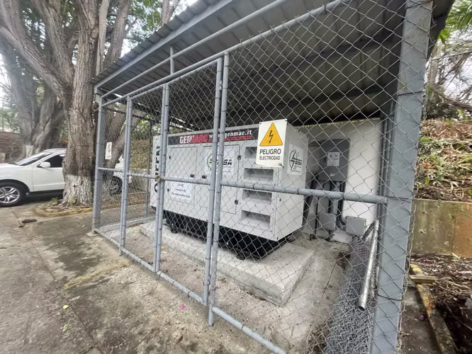 Edificio en venta ubicado en LA BOCA Zona del Canal