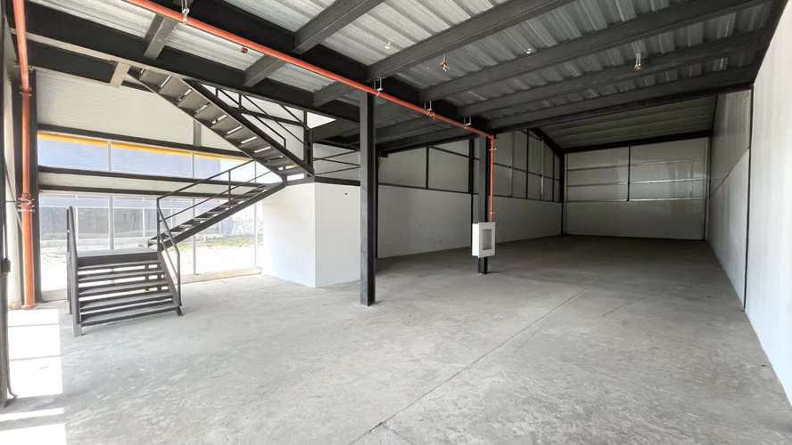 Alquiler de Ofi-Bodega en Juan Diaz, 423m2