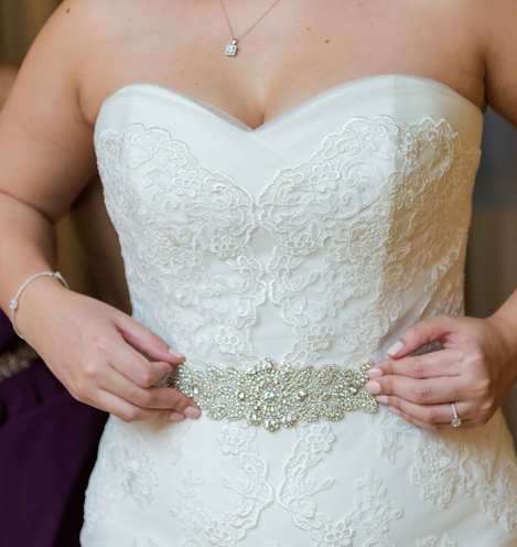 Hermoso vestido de novia de encaje, corte sirena de Pronovias