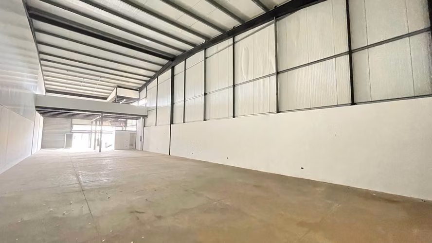 Venta de Ofi-Bodega en Juan Diaz, 423m2
