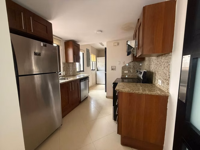 Banco Vende Apartamento en Embassy Club Clayton - Imagen 6