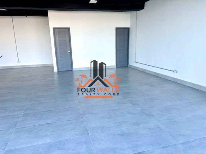 En venta local comercial en Ph Balboa Office Center – Avenida Balboa