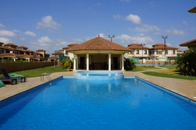 Venta de Casa en Costa Sur, Residencial El Doral, 351m2 de Terreno - Imagen 8