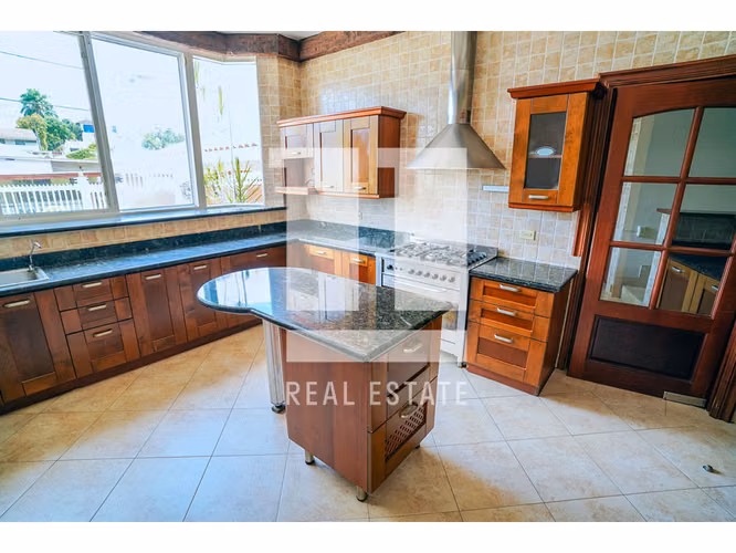 Casa en Altos del Golf - Imagen 10