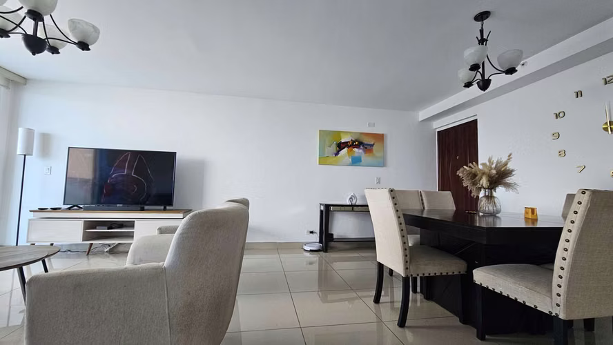 VENTA DE APARTAMENTO EN TUMBA MUERTO - PH MEI TOWER