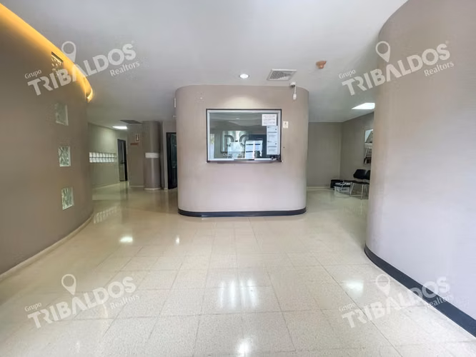 Se Vende Edificio Comercial con Galera y Oficina
