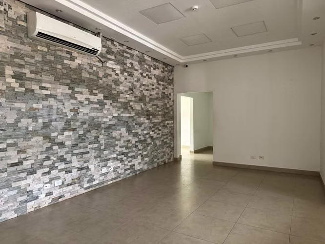 Hermosa casa en venta, Vía Principal en Chitré, Herrera