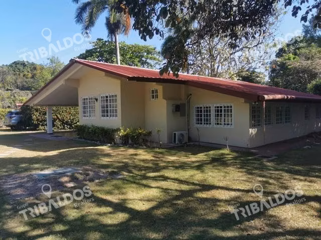 Venta de Casa en Santa Clara