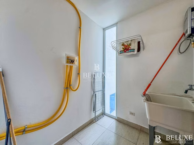 VENTA DE APARTAMENTO DE PLAYA EN PH CORAL PARK, PLAYA BLANCA (2)