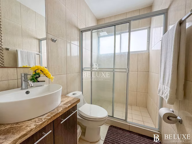 VENTA DE APARTAMENTO DE PLAYA EN PH CORAL PARK, PLAYA BLANCA (2)