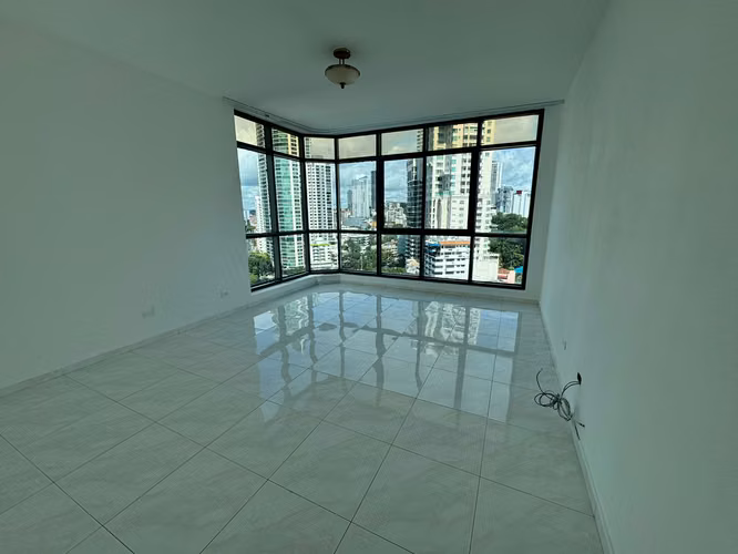 Apartamento en venta en PH Miramar Avenida Balboa