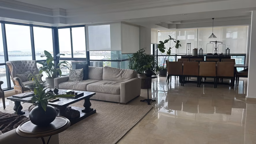 Apartamento en venta en PH Miramar Avenida Balboa