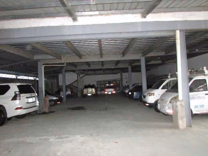 Banco vende Bodega en Hato Pintado