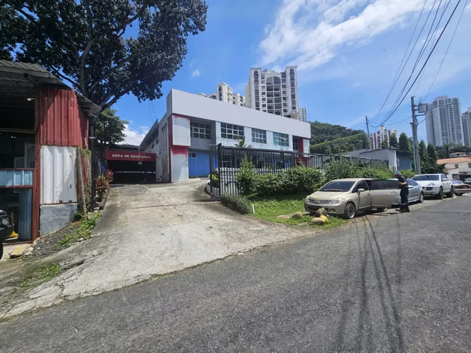 Banco vende Bodega en Hato Pintado