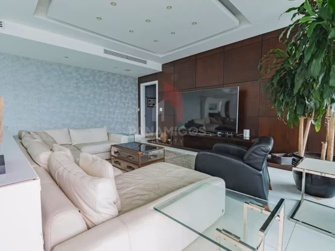 Venta Lujoso apartamento piso completo de 4 habitaciones en Costa del Este
