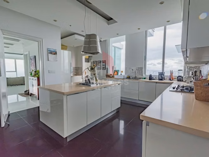 Venta Lujoso apartamento piso completo de 4 habitaciones en Costa del Este