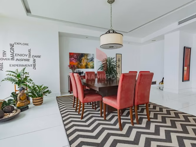 Venta Lujoso apartamento piso completo de 4 habitaciones en Costa del Este