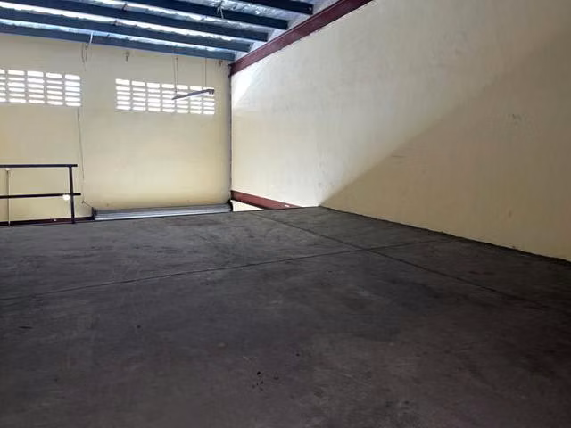 Se Vende Bodega en El Crisol - Ave Domingo Diaz