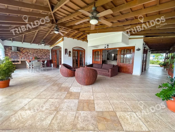 Venta de Casa en Playa Blanca , Río Hato - Imagen 5