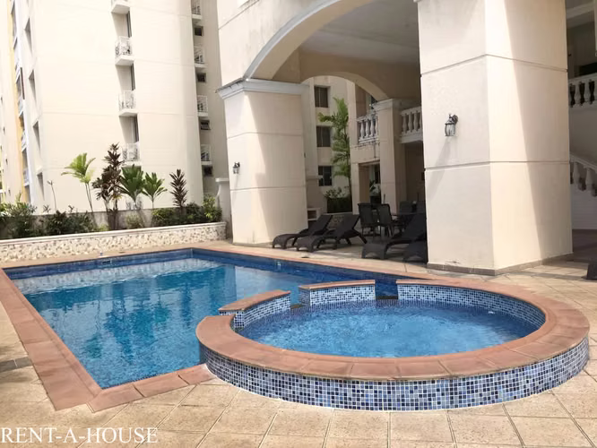 Venta de Apartamento de 206 m2 en PH Victoria Tower, Obarrio 26-1512GG