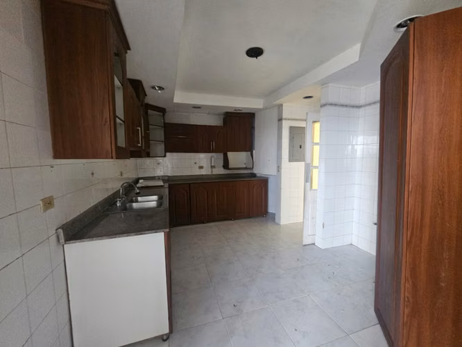 Banco Vende Apartamento en Ph Ocean Plaza en Colón