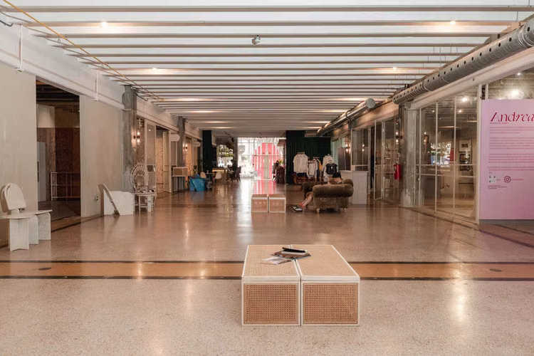 Commercial premises for rent in Casco Antiguo Edificio Heurtematte