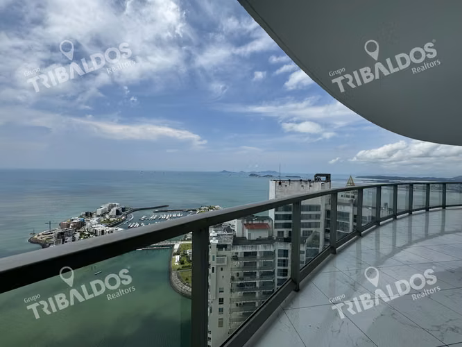 Venta de Penthouse en The Ocean Club - Imagen 1