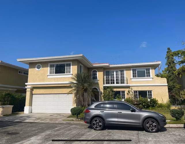 Lujosa Casa en Costa del este exclusiva barriada privada
