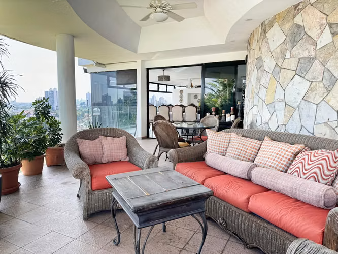 Venta de casa de ensueño en Urbanización El Avance N° 1 - Betania