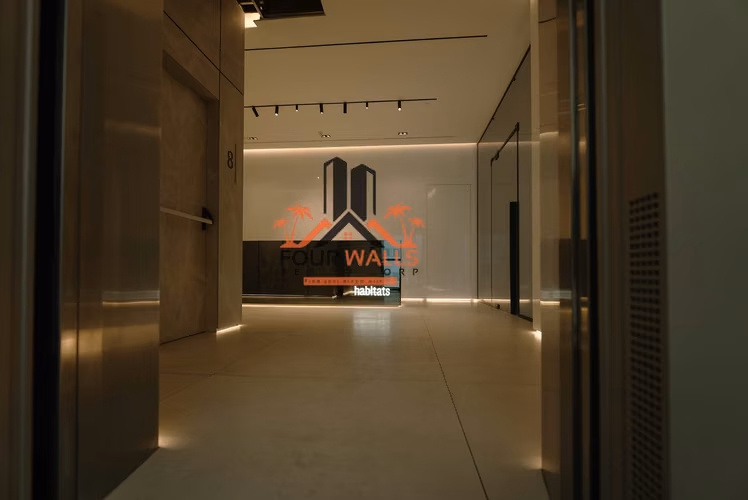 Venta de Oficina Exclusiva en Nuovo Plaza - Proyecto Armani, Nivel 800 - Imagen 5