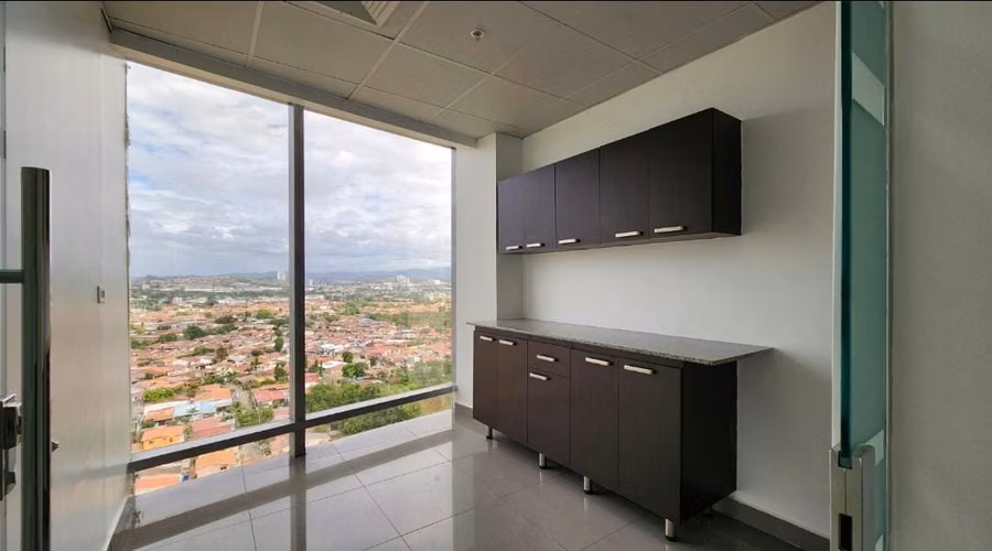 Alquiler de Oficina en Costa del Este, Torre Ancón, 314m2