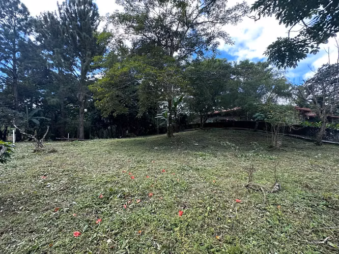 Oportunidad! Se vende terreno en Siena Altos del Maria - Imagen 2