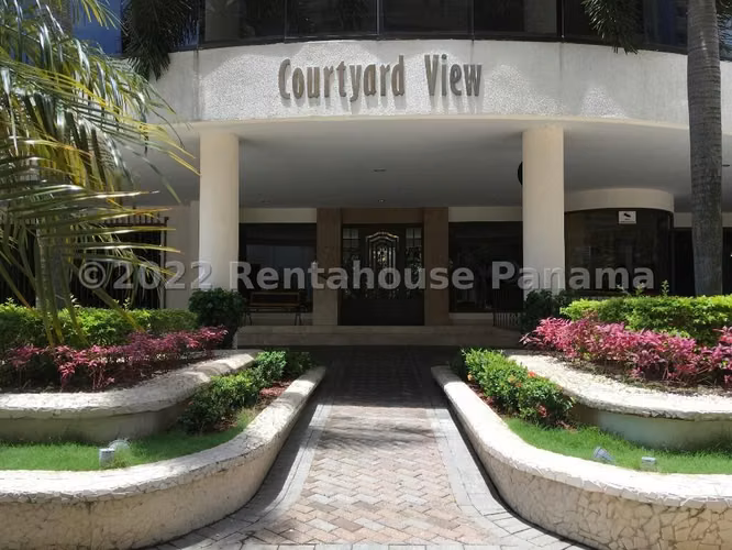 Venta de Apartamento de 165 m² en PH Courtyard View, Punta Pacífica 25-4341GG