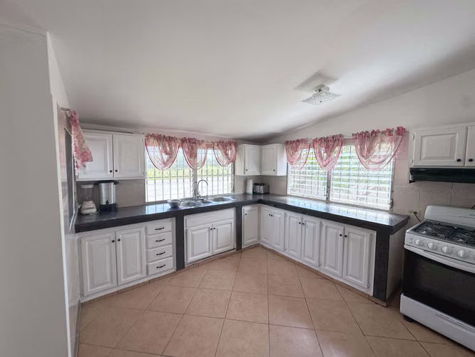 Propiedad en Venta en Punta Chame, Panamá – Ideal para Vivir o Invertir - Imagen 3