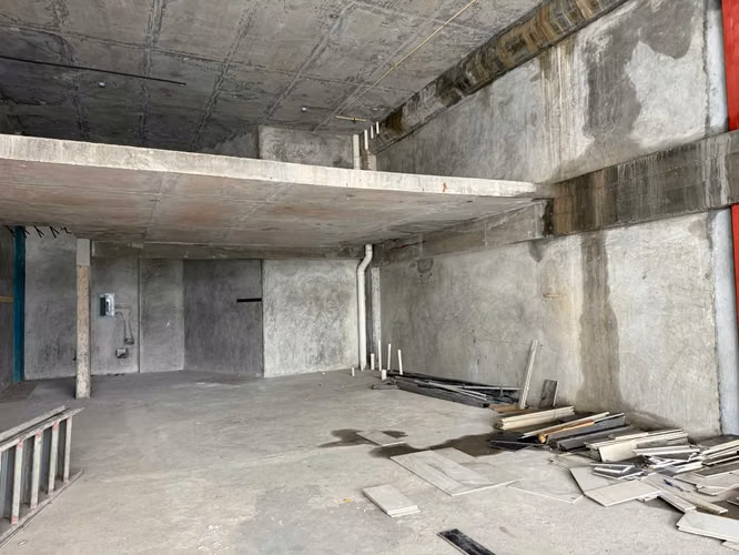 Venta de Local Comercial en Vía Brasil, City Mall, 155m2