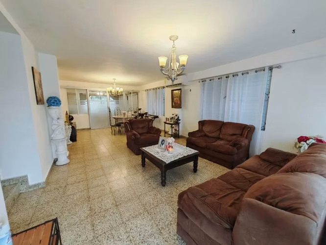 Vendo Casa en Altos del Chase