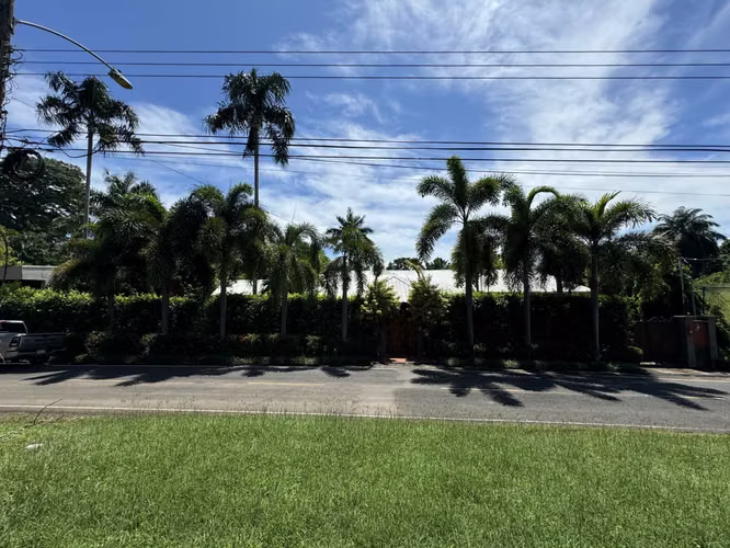 En venta Hermosa casa en Chitré, Provincia de Herrera