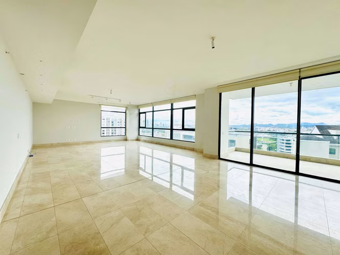 Venta de apartamento en Santá María a excelente precio - Imagen 1