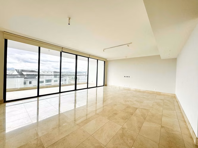 Venta de apartamento en Santá María a excelente precio - Imagen 5