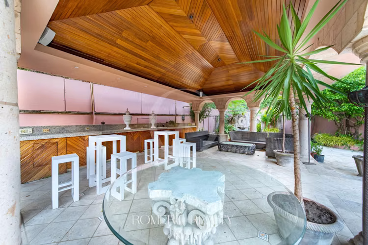 SE VENDE  CASA ALTOS DEL GOLF | PARQUE LEFEVRE