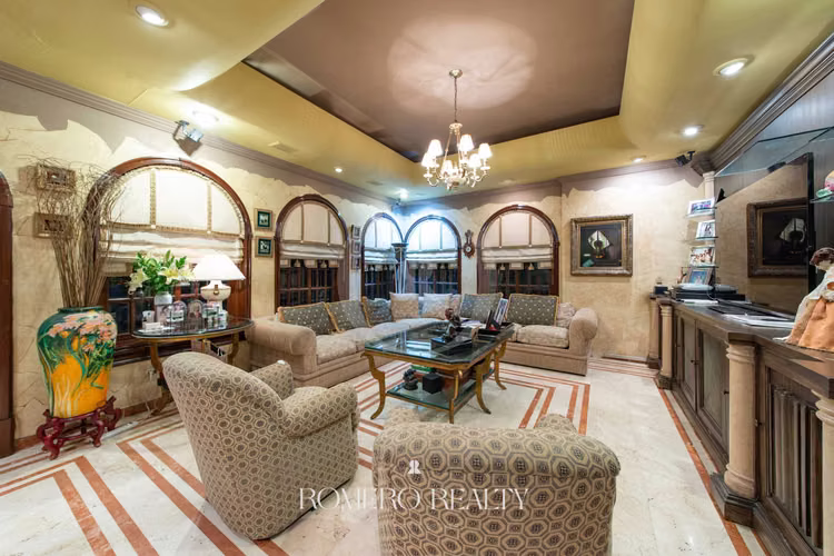 SE VENDE  CASA ALTOS DEL GOLF | PARQUE LEFEVRE