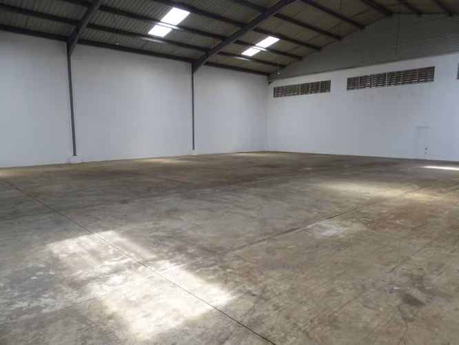 Venta ó Alquiler Galeras en Parque Industrial Las Americas - Imagen 9