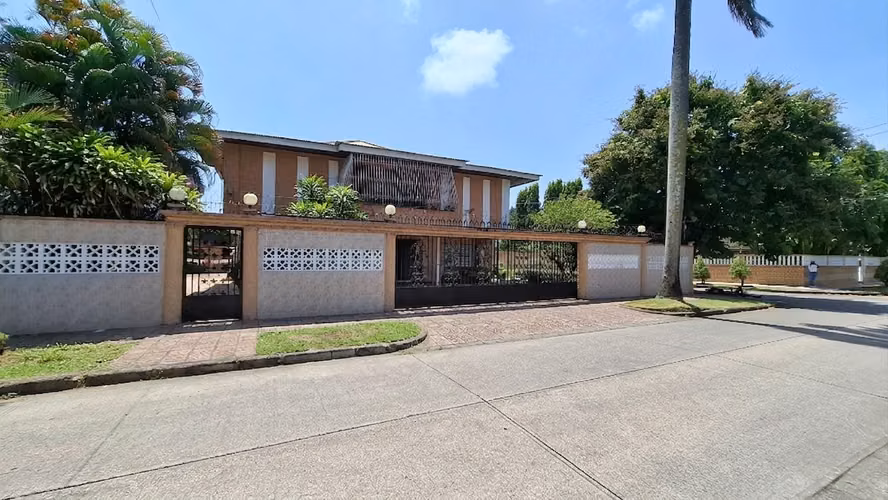VENDO CASA EN COLÓN MARGARITA - Imagen 2