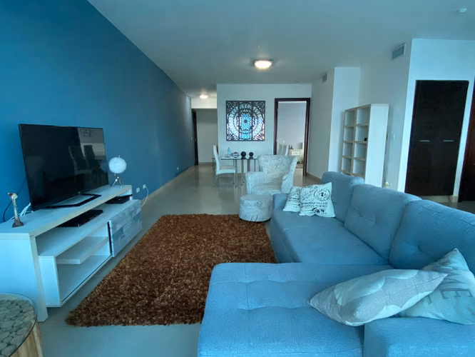 SE VENDE APARTAMENTO EN PH OCEANAIRE, PUNTA PACIFICA. - Imagen 2