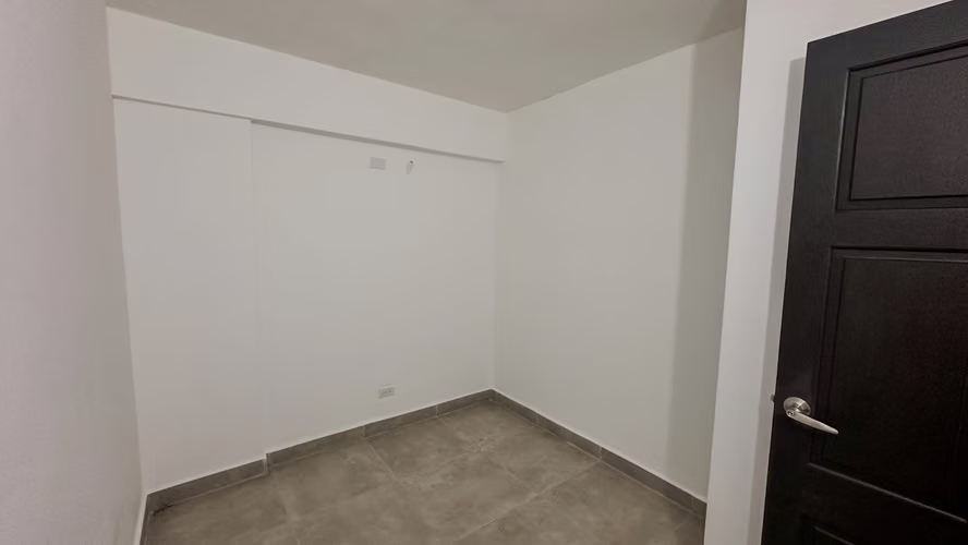 Se vende edificio en Río Abajo, Río Abajo