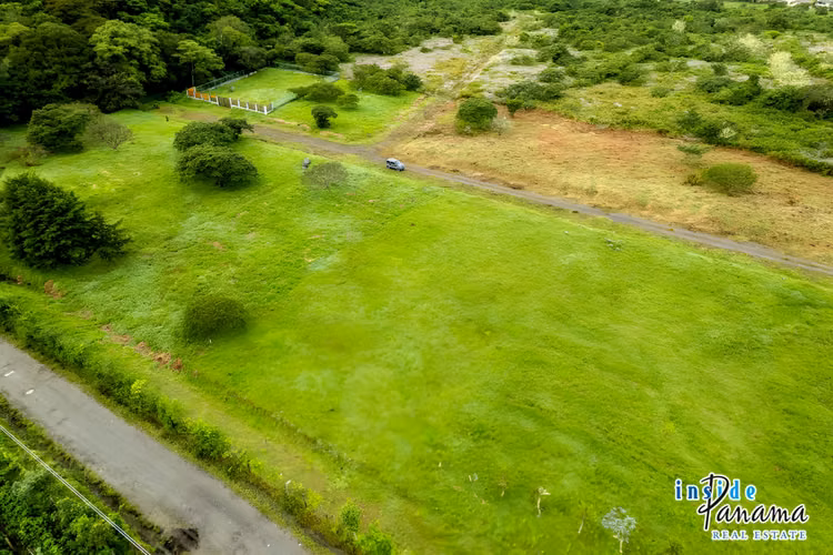 Hermoso Lote en Venta en Residencial Brisas de Volcán Panamá - Imagen 9
