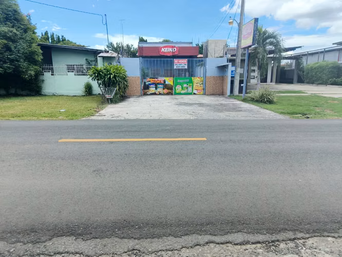 OFERTA  VENTA LOCAL COMERCIAL EXCELENTE UBICACION
